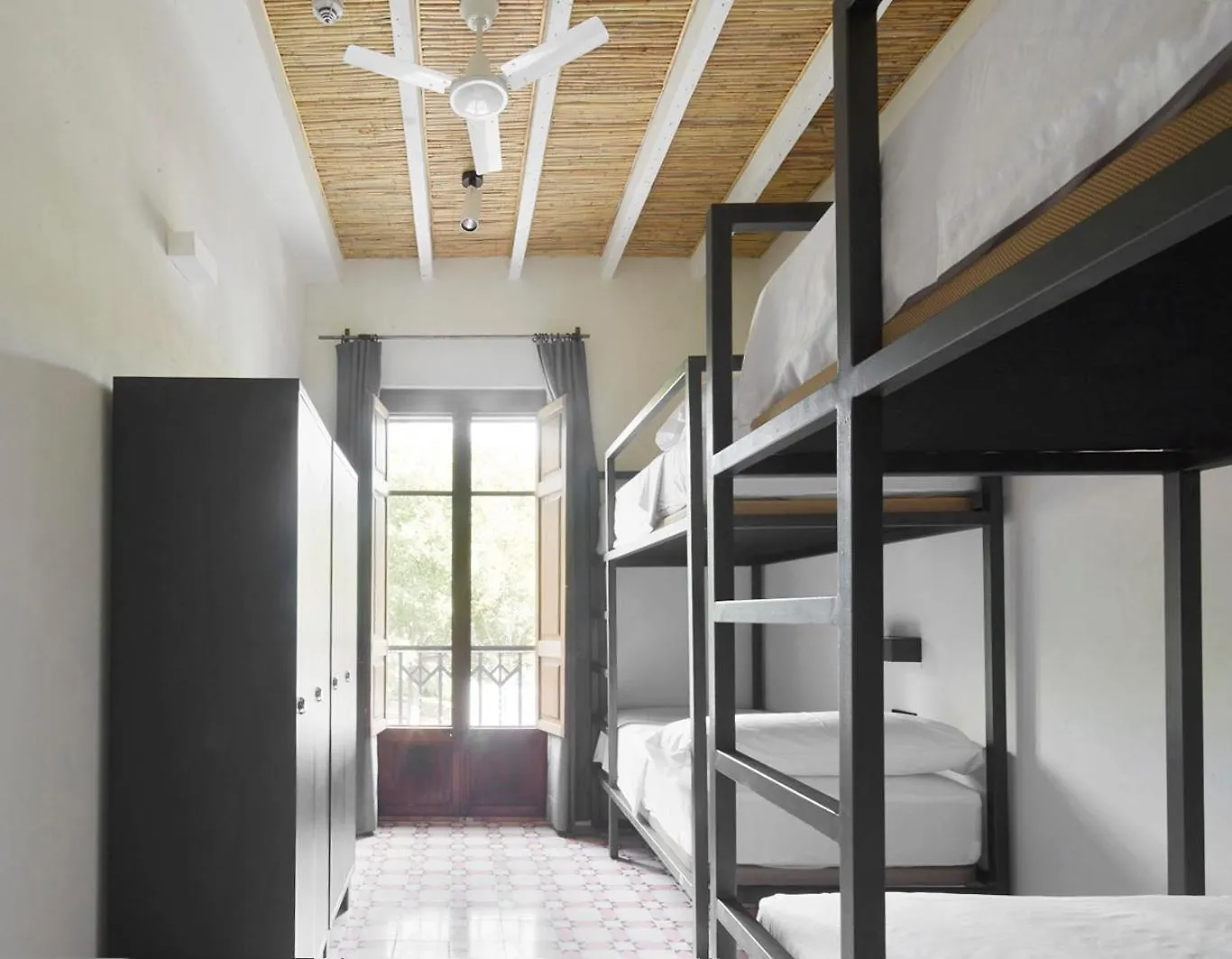 The Boc Hostels - Palma 0*, Palma de Mallorca
